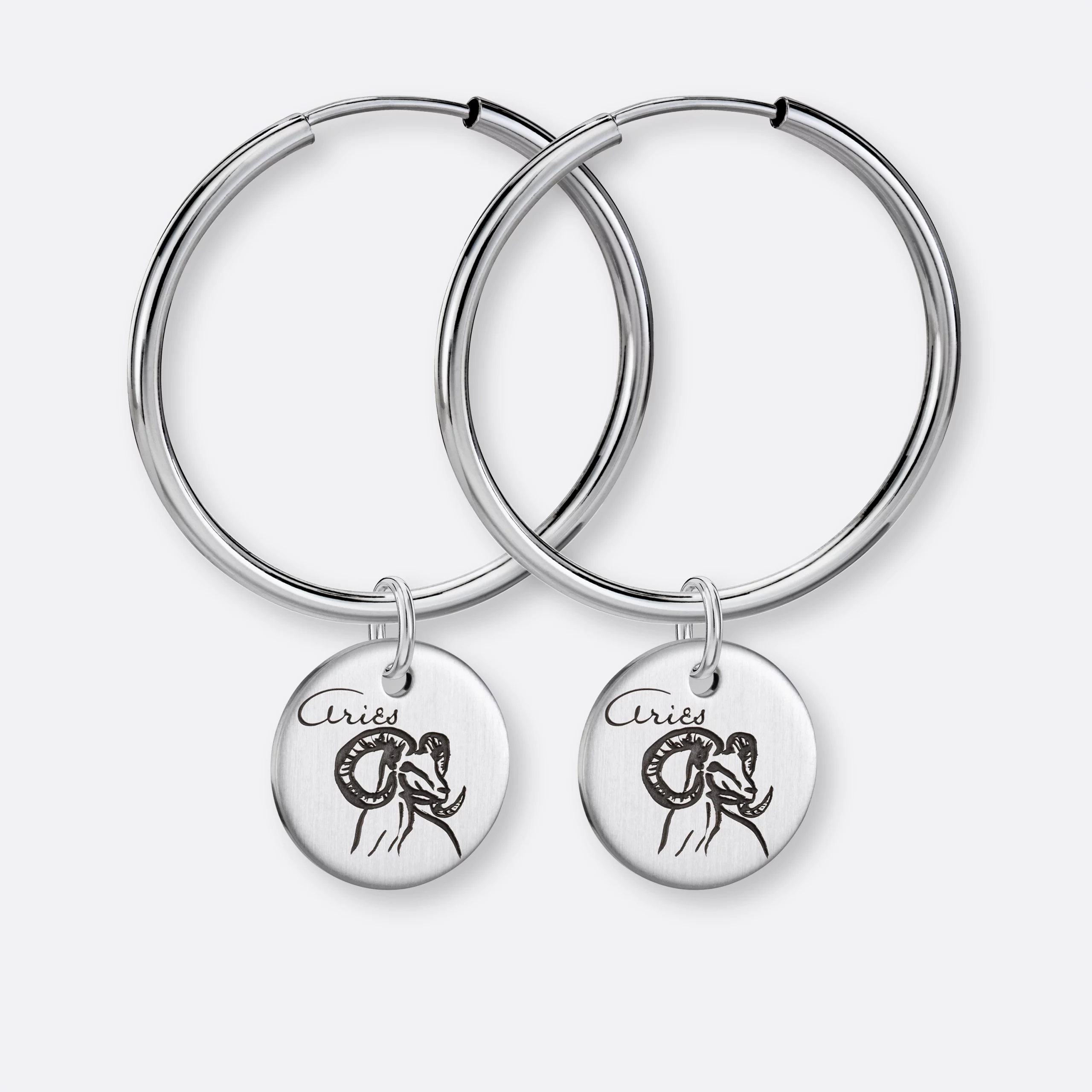 Widder Ohrring, Anhänger graviert, 925er Silber 18 Widder Ohrring-Creole) groß mit Sternzeichen-Anhänger-Coin graviert, Silber, Vorne